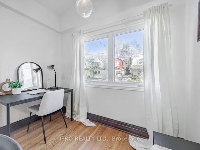 Additional image 9 of 239 Lumsden Ave