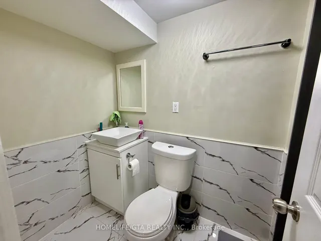 Additional image 17 of 30 Chad Cres