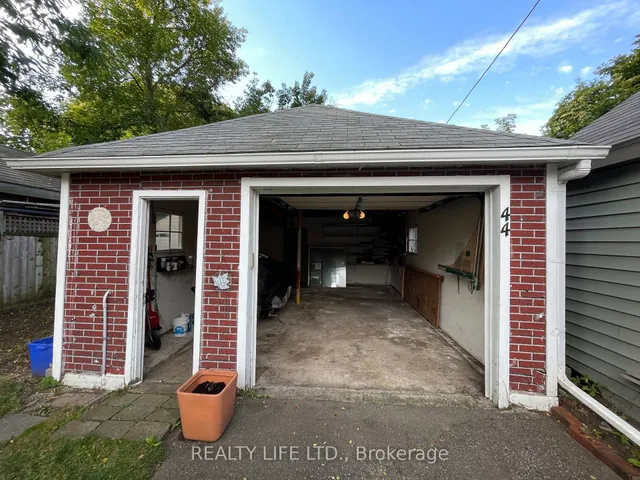 Additional image 25 of 44 Twentieth St