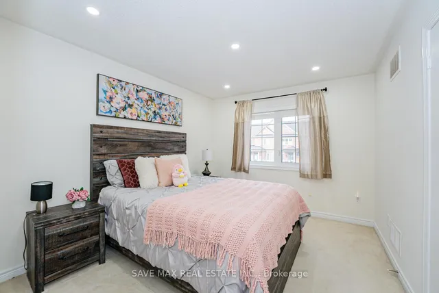 Additional image 28 of 32 Yellow Sorrel Rd