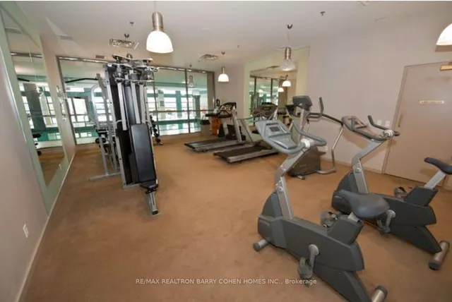 Additional image 19 of 23 Hollywood Ave Unit 2606