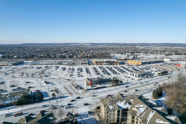 Additional image 29 of 2045 Appleby Line Unit 305