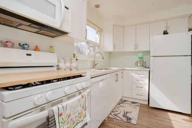 Additional image 14 of 3 Crawley Dr