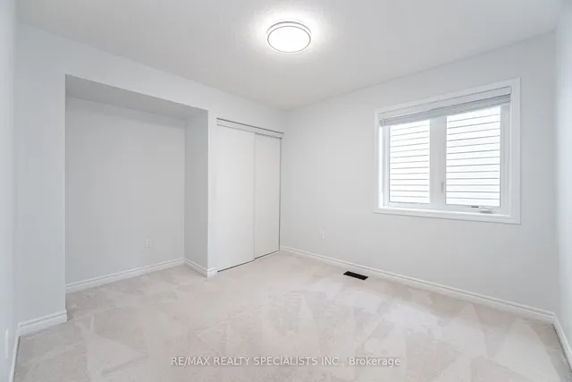 Additional image 34 of 31 Enford Cres