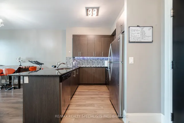 Additional image 9 of 45 Yorkland Blvd Unit 204