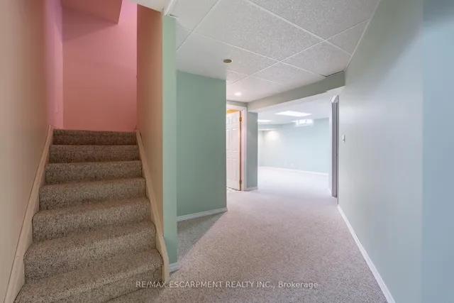 Additional image 31 of 7 Creekwood Pl