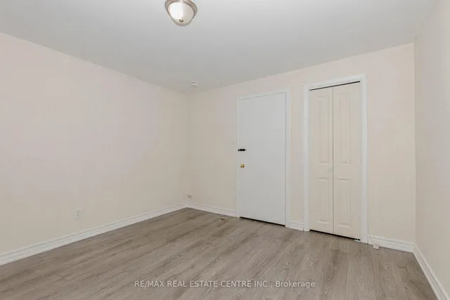 Additional image 34 of 15 Benton St