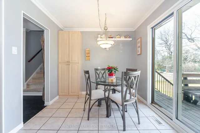 Additional image 22 of 54 Gondola Cres