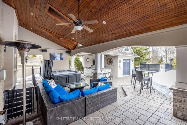 Additional image 30 of 48 Playfair Crt