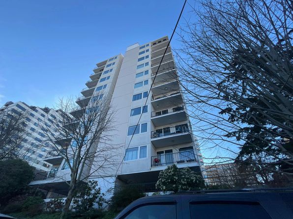 2211 SW Park Pl UNIT 403, Portland, OR 97205
