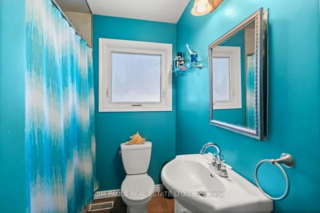 Additional image 23 of 130 West 23rd St