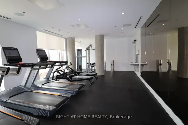 Additional image 34 of 3100 Keele St Unit 612