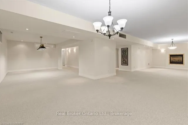 Additional image 27 of 45 Pioneer Tower Cres