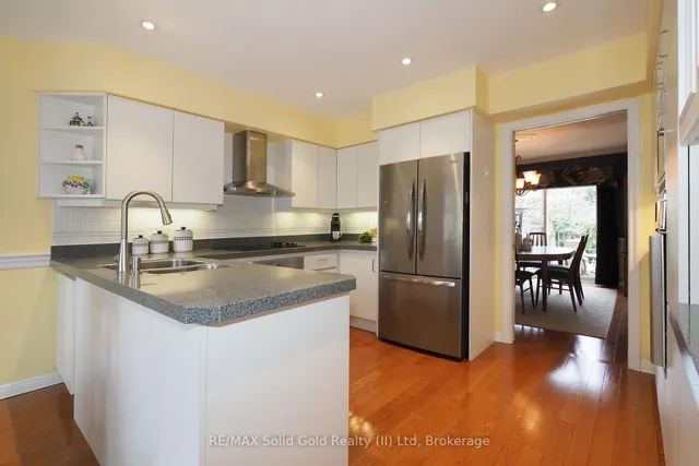 Additional image 13 of 405 Glasgow St Unit 6