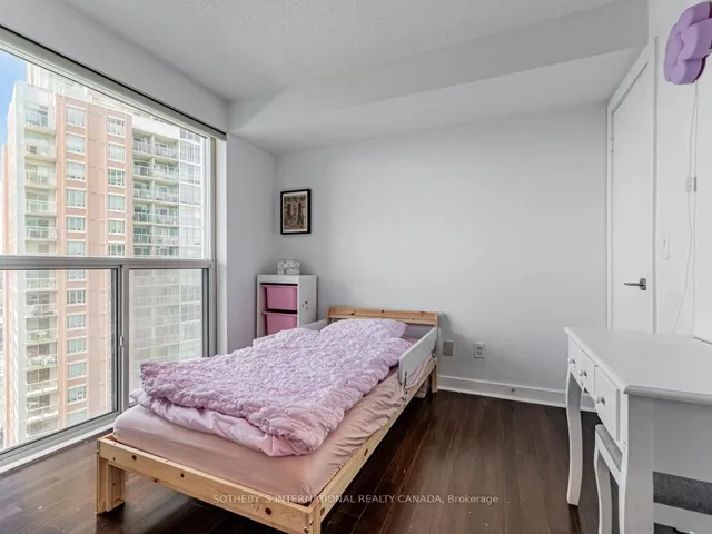 Additional image 13 of 100 Western Battery Rd Unit 1905