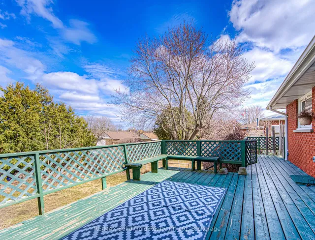 Additional image 19 of 186 Kipling Ave