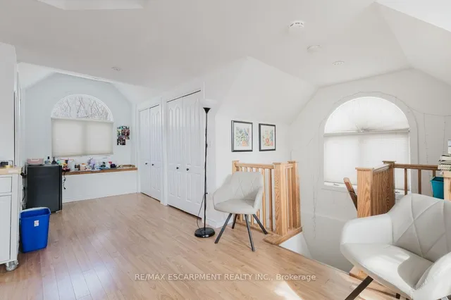 Additional image 15 of 86 South Oval