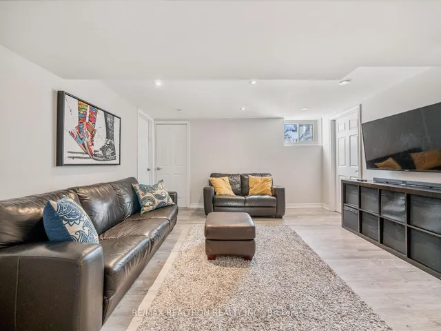 Additional image 31 of 17 Elder St