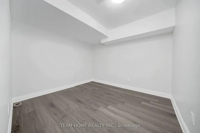 Additional image 39 of 406 Hansen Rd