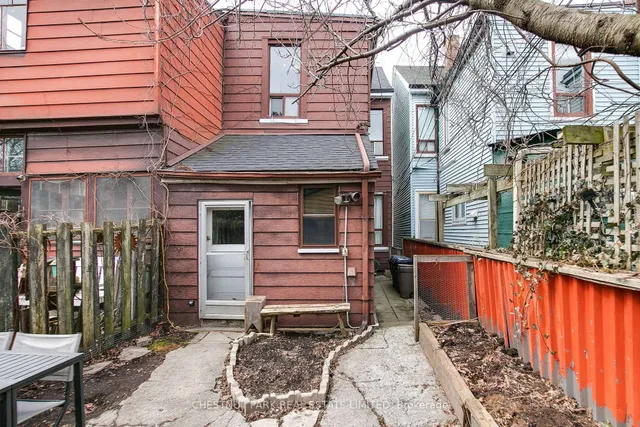 Additional image 43 of 131 Montrose Ave