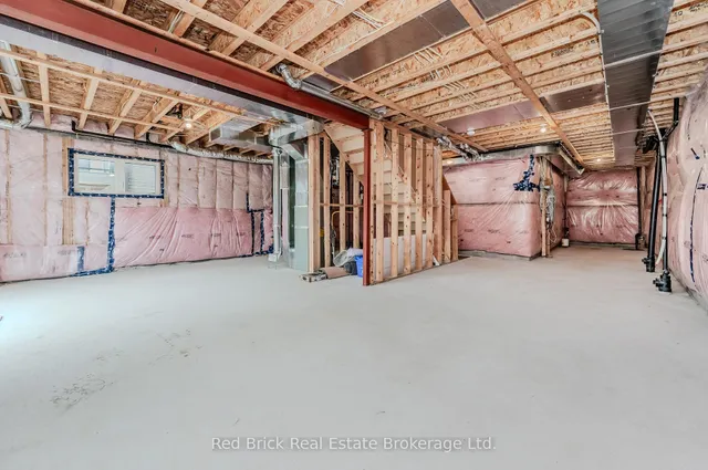 Additional image 34 of 321 Woodbine Ave