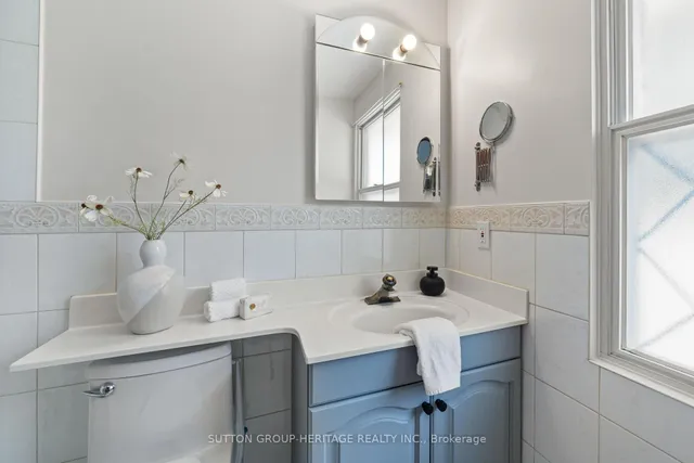 Additional image 26 of 38A Deep Dene Dr