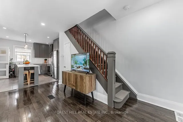 Additional image 10 of 3 Dilworth Cres