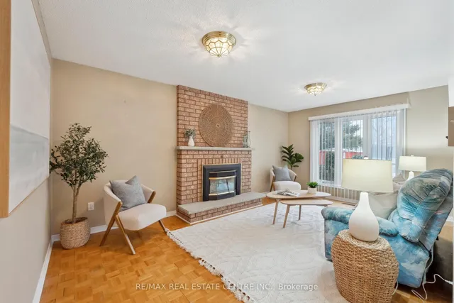 Additional image 22 of 56 Canarvan Crt