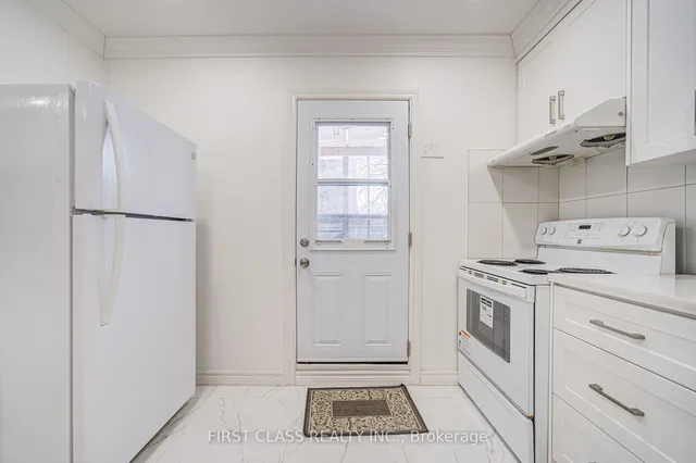 Additional image 20 of 3 Clinton Pl