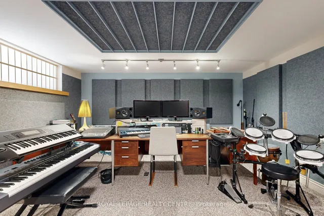 Additional image 29 of 23 Templar Dr