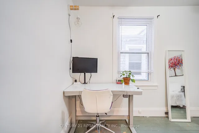 Additional image 34 of 102 Frater Ave