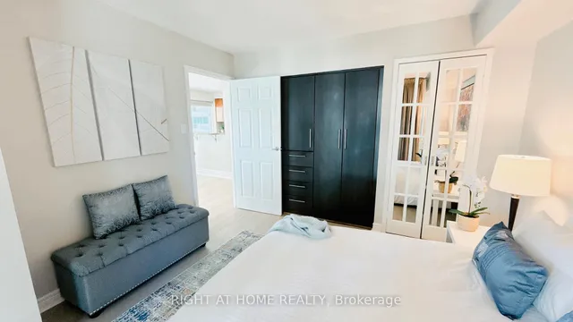 Additional image 13 of 10 Queens Quay Unit 1012
