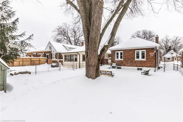 Additional image 38 of 46 Kenmore Rd