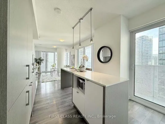 Additional image 9 of 88 Harbour St Unit 2110