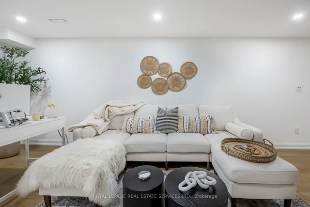 Additional image 38 of 800 Paramount Dr Unit 86