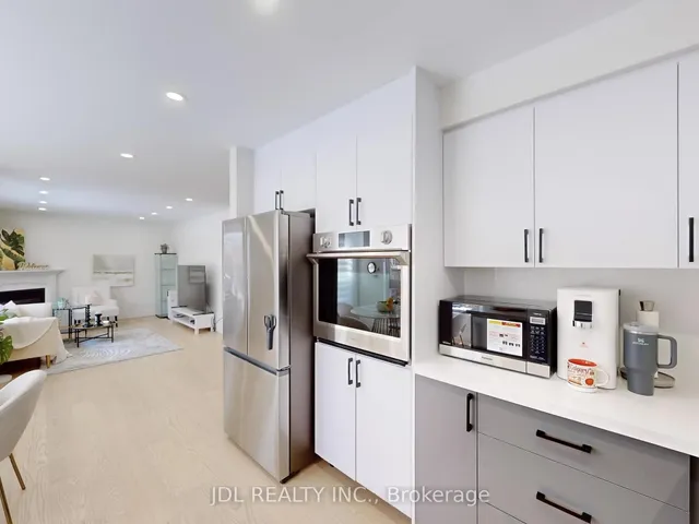 Additional image 18 of 1043 Freeman Tr