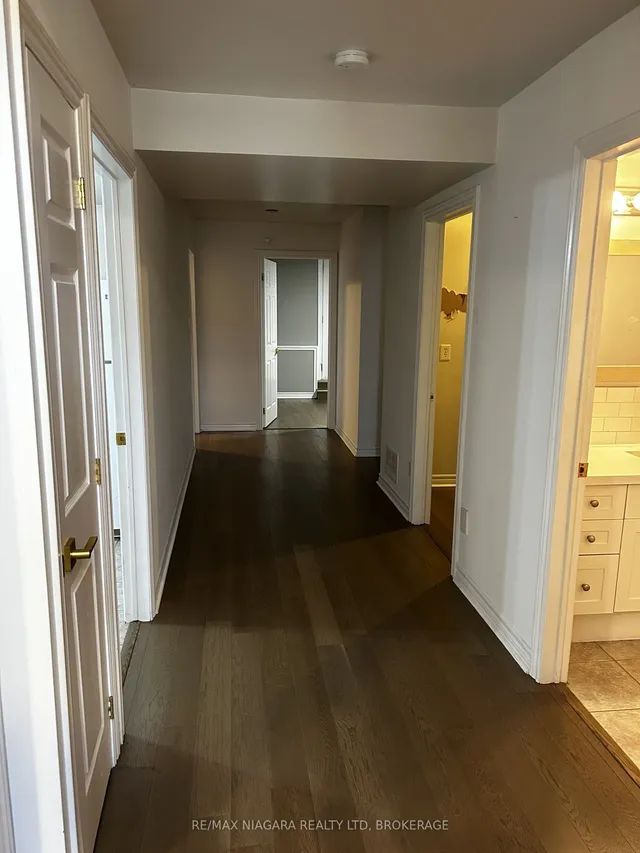 Additional image 10 of 1056 BEACH Blvd