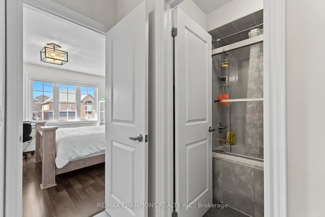 Additional image 15 of 151 RUSSELL CREEK Dr