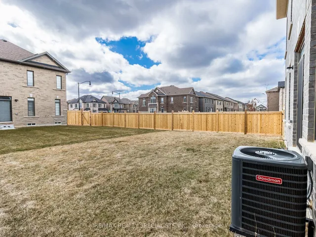 Additional image 41 of 37 Peak Dr