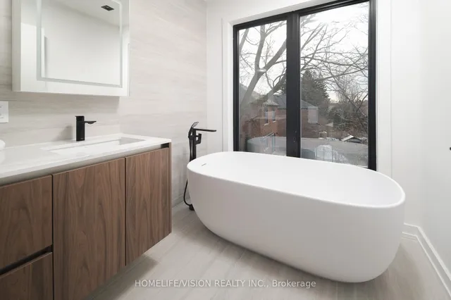 Additional image 27 of 44 Doris Dr