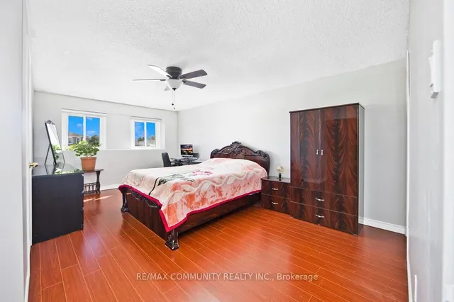 Additional image 14 of 34 Chad Cres