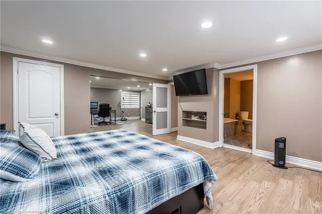 Additional image 22 of 10 Douglas Pl