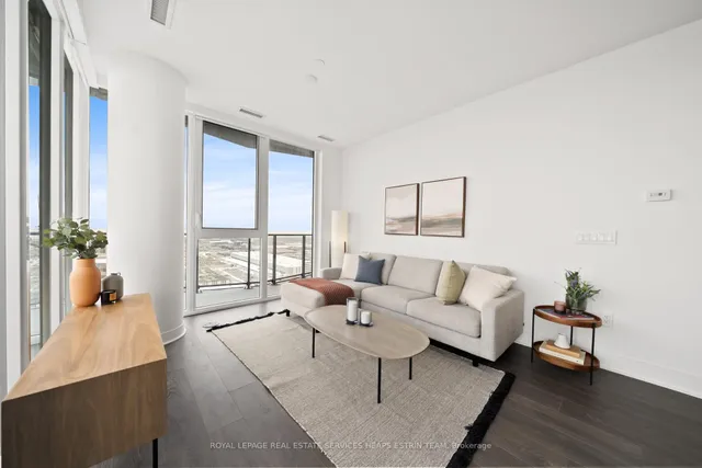 Additional image 4 of 36 Zorra St Unit 2708