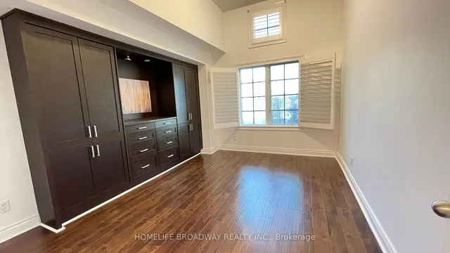 Additional image 27 of 1 Rean Dr Unit 8