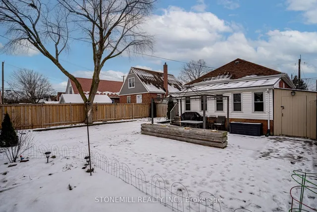 Additional image 35 of 103 Adair Ave