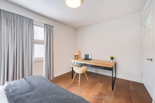 Additional image 7 of 3 Clinton Pl