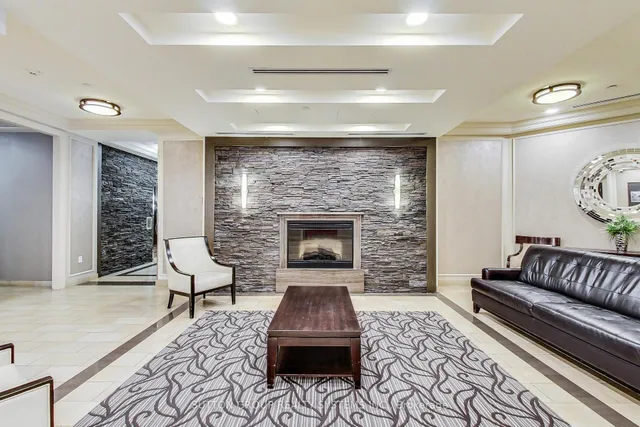 Additional image 4 of 60 Heintzman St Unit 728