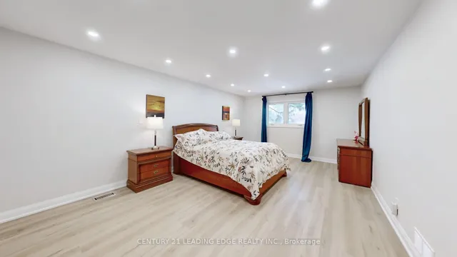 Additional image 42 of 49 Creekwood Dr