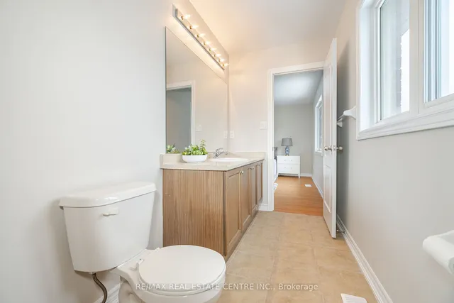 Additional image 27 of 12 Education Rd