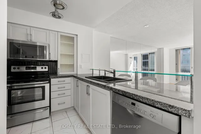 Additional image 15 of 388 Bloor St Unit 802